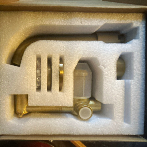 Brushed gold basin - brushed, single