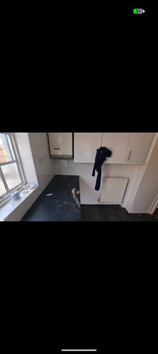 White gloss wall mounted - gloss,